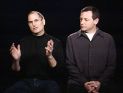 Steve jobs (vasemmalla) ja Disney-yhtiöiden pääjohtaja Robert Iger