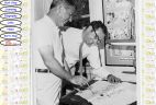 Mort Walker ja Jerry Dumas Masin parissa. Kuva: mortwalker.com