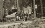 Mathew Bradyn liikkuva valokuvaamo Petersburgissa vuonna 1864.